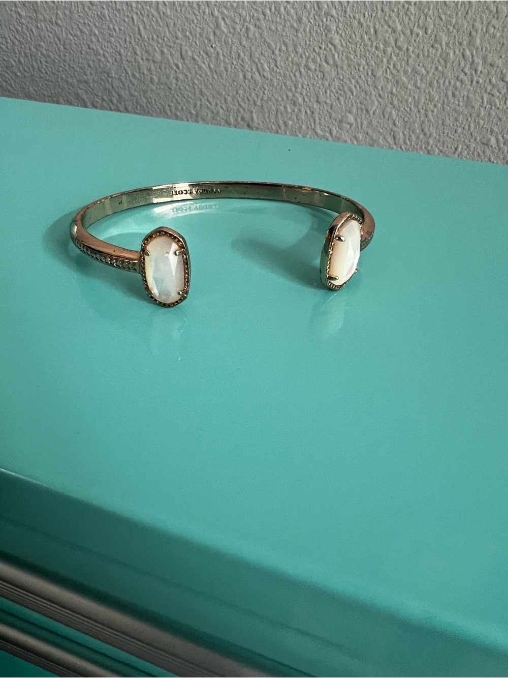 Women’s Kendra Scott Open Cuff Bracelet with White Opal Stones